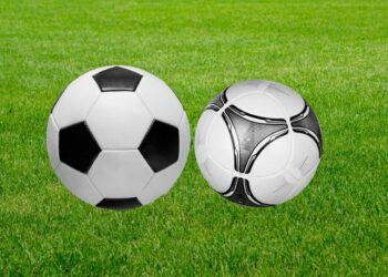 Qual a diferença entre bola de campo e society