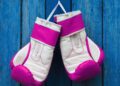 como tirar cheiro de chulé da luva de boxe​