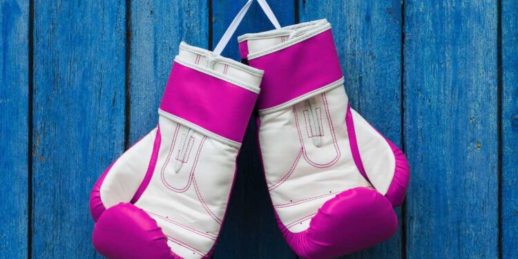 como tirar cheiro de chulé da luva de boxe​