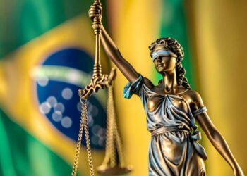 Influência do direito internacional e precedentes no ordenamento jurídico brasileiro